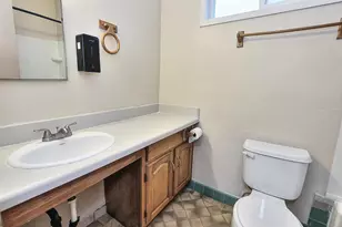 333 Barrette Ave, Sacramento, CA 95815 - Photo 44