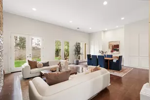 913 Tuscan Ln, Sacramento, CA 95864 - Photo 12