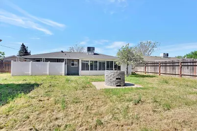 2717 Ribier Way, Rancho Cordova, CA 95670 - Photo 36