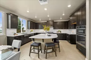 3145 Demartini Dr, Roseville, CA 95661 - Photo 14