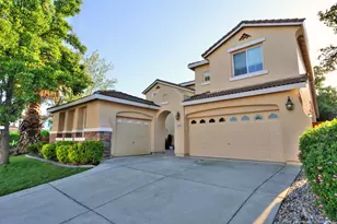 2040 San Esteban Cir, Roseville, CA 95747 - Photo 2