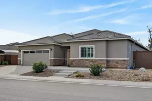 601 Avalon Dr, Ione, CA 95640 - Photo 2