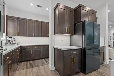 6850 Saratoga Estates Drive, El Dorado Hills, CA 95762 - Photo 16