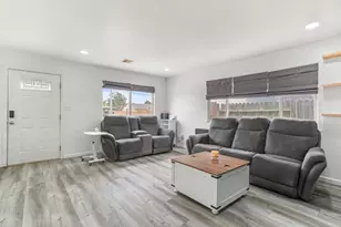 832 Jackson St, Winters, CA 95694 - Photo 16