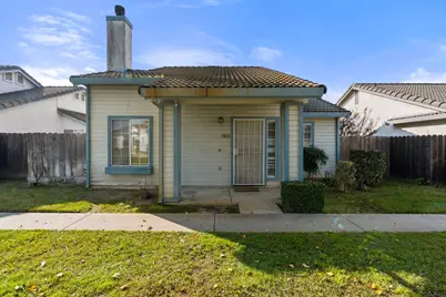 2644 Parkway, Ceres, CA 95307 - Photo 2