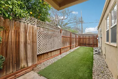 5535 8th Avenue, Sacramento, CA 95820 - Photo 28
