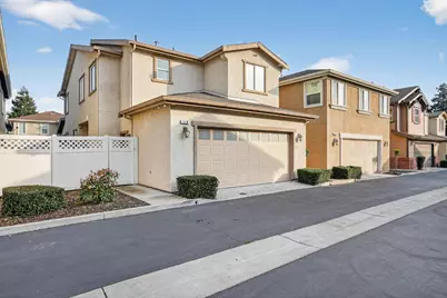 319 Turnstone Circle, Pittsburg, CA 94565 - Photo 2