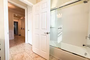 2372 Shadow Berry Dr, Manteca, CA 95336 - Photo 24