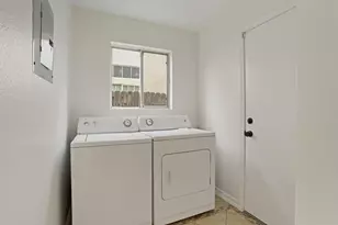 1830 Laurelgrove Ln, Tracy, CA 95376 - Photo 32