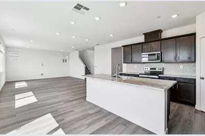 1280 Bastion Avenue, Galt, CA 95632 - Photo 10