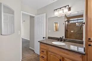 609 Grider Dr, Roseville, CA 95678 - Photo 38