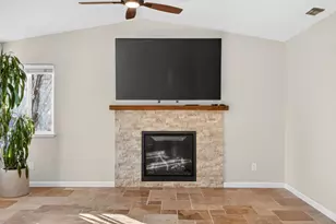 609 Grider Dr, Roseville, CA 95678 - Photo 8