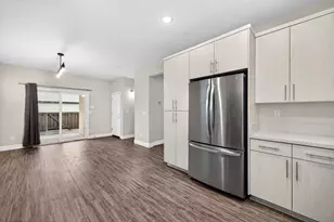 10853 Portico Cir, Rancho Cordova, CA 95670 - Photo 10