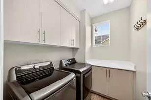 10853 Portico Cir, Rancho Cordova, CA 95670 - Photo 26