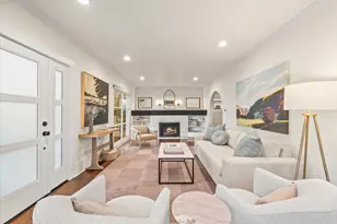 1632 37th St, Sacramento, CA 95816 - Photo 2