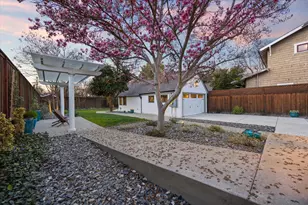 1632 37th St, Sacramento, CA 95816 - Photo 24