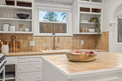 1632 37th Street, Sacramento, CA 95816 - Photo 14