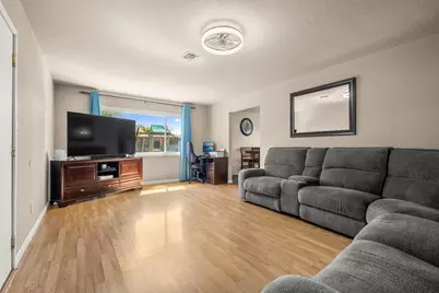 2306 51st Avenue, Sacramento, CA 95822 - Photo 4