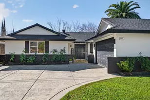 5825 Merlindale Dr, Citrus Heights, CA 95610 - Photo 2