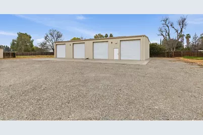 8411 Rinauro Court, Tracy, CA 95304 - Photo 40