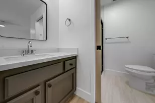 7937 Whisper Wood Way, Sacramento, CA 95823 - Photo 24