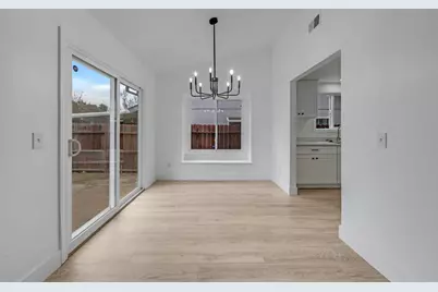 7937 Whisper Wood Way, Sacramento, CA 95823 - Photo 20