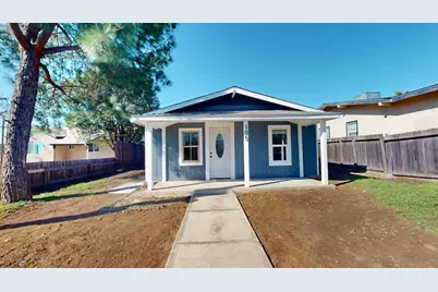105 Pleasant Street, Modesto, CA 95354 - Photo 1
