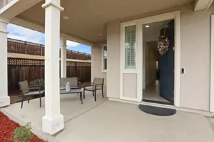 17234 Hidden Pond, Lathrop, CA 95330 - Photo 10