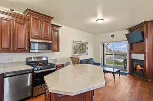 266 Dolphin Dr, Whitethorn, CA 95589 - Photo 36