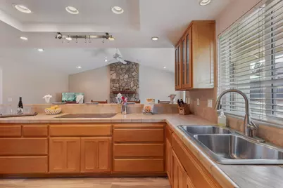 102 Spring Water Way, Folsom, CA 95630 - Photo 12
