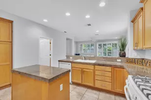 2260 Ryedale Ln, Sacramento, CA 95835 - Photo 12