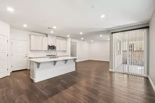 5649 Harveston Wy, Sacramento, CA 95835 - Photo 8