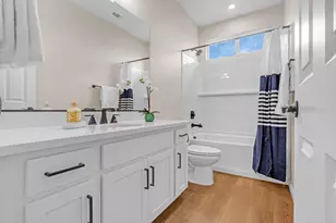 8308 Loyal Dr, Sacramento, CA 95829 - Photo 32