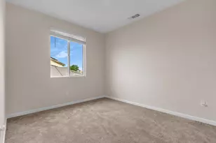 8308 Loyal Dr, Sacramento, CA 95829 - Photo 24