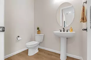 8308 Loyal Dr, Sacramento, CA 95829 - Photo 8