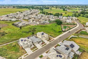 8308 Loyal Dr, Sacramento, CA 95829 - Photo 40