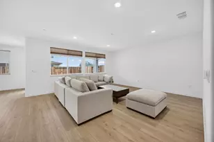 7373 Effeto St, Sacramento, CA 95829 - Photo 10