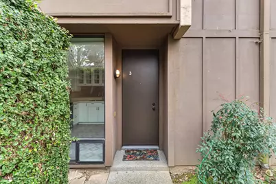 2224 Woodside Lane #3, Sacramento, CA 95825 - Photo 4