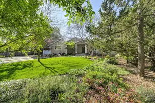5216 Marione Dr, Carmichael, CA 95608 - Photo 94