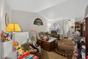 4944 Summerwood Cir, Sacramento, CA 95841 - Photo 22