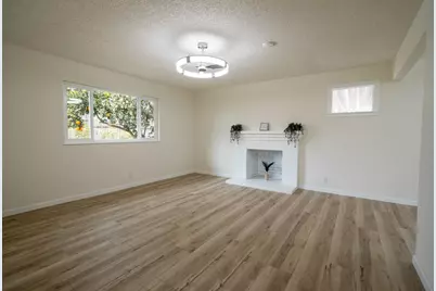 1305 Gerry Way, Roseville, CA 95661 - Photo 20