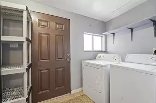 3902 Arch Rd, Stockton, CA 95215 - Photo 18