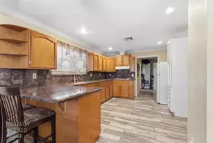 3902 Arch Rd, Stockton, CA 95215 - Photo 6