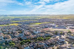 229 E Grazia Ave, Mountain House, CA 95391 - Photo 72