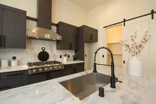 10318 Fox Borough Dr, Oakdale, CA 95361 - Photo 20