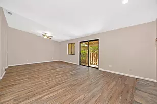 98 Las Positas Cir, Sacramento, CA 95831 - Photo 14