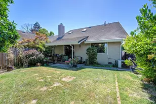 102 Las Positas Cir, Sacramento, CA 95831 - Photo 28