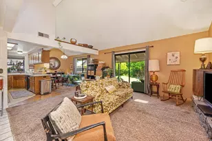 102 Las Positas Cir, Sacramento, CA 95831 - Photo 6