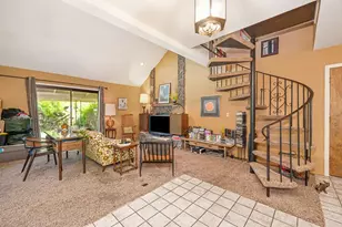 102 Las Positas Cir, Sacramento, CA 95831 - Photo 4
