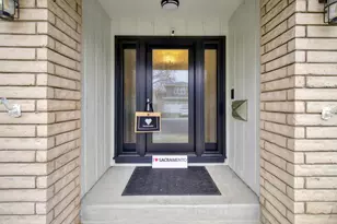 119 Clunie Dr, Sacramento, CA 95864 - Photo 4